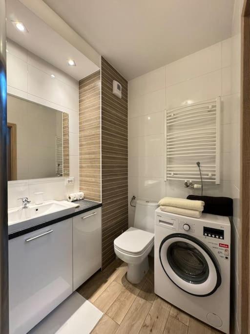 Danka 6Th Floor Chic Apartment Krakow Bagian luar foto